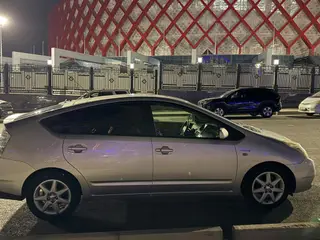 Toyota Prius: 2007 г., 1.5 л, Автомат, Гибрид, Хэтчбэк