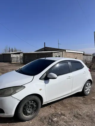Mazda 3: 2008 г., Механика, Бензин, Хэтчбэк