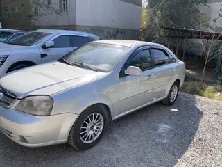 Daewoo Lacetti: 2008 г., 1.6 л, Автомат, Газ, Седан