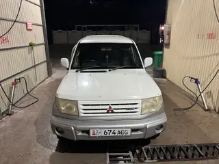 Mitsubishi Pajero iO: 1998 г., 1.8 л, Бензин, Внедорожник