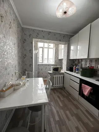 3 комнаты, 61 м², 12 мкр 106 серия, 9 этаж, Косметический ремонт