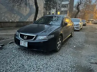 Honda Accord: 2006 г., 2 л, Механика, Бензин, Седан