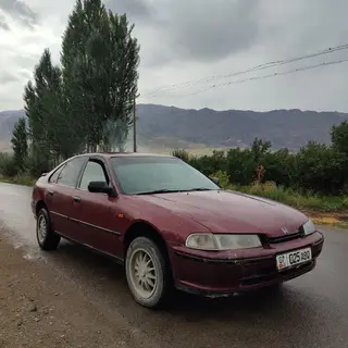 Honda Accord: 1994 г., 2 л, Механика, Бензин, Седан