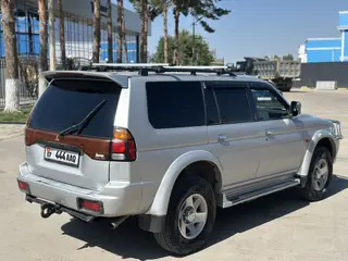 Mitsubishi Pajero Sport: 2002 г., 2.5 л, Механика, Дизель, Внедорожник