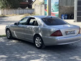 Mercedes-Benz S-Class: 2000 г., 3.2 л, Автомат, Газ, Седан