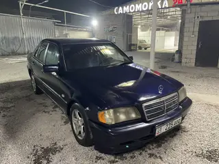 Mercedes-Benz C-Class: 1998 г., 1.8 л, Механика, Бензин, Седан