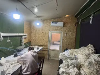 Гладильщик, Рубашки и блузы, Район: Дордой Моторс рынок, Оплата: Еженедельно, Каждые 10 дней, График работы: Шестидневка, Опыт работы: 1-2 г