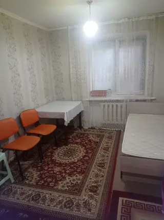 Сдается однокомнатная квартира в районе Политеха. Описание: - Уютная