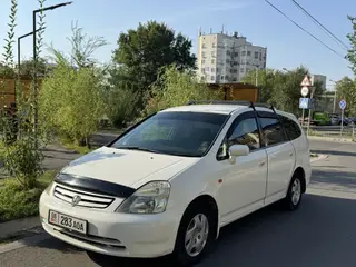 Honda Stream: 2001 г., 1.7 л, Универсал