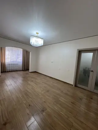 1 комната, 45 м², Тунгуч мкр 107 серия, 1 этаж, Дизайнерский ремонт