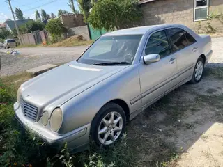 Mercedes-Benz E-Class: 2001 г., 2.2 л, Автомат, Дизель, Седан