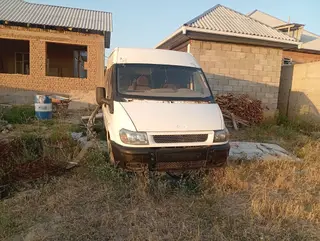 Ford Transit: 2004 г., Фургон