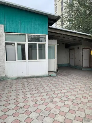 4 комнаты, 55 м², 2 соток, Бишкек, Восток-5 мкр Собственник