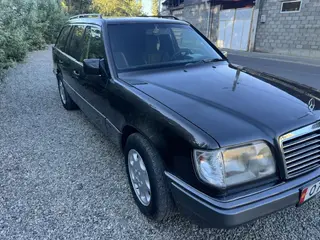 Mercedes-Benz W124: 1993 г., 2.9 л, Механика, Дизель, Универсал