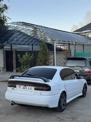 Subaru Legacy: 2000 г., 2 л, Автомат, Бензин, Седан