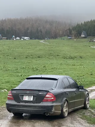 Mercedes-Benz E-Class: 2003 г., 3.2 л, Автомат, Бензин, Седан