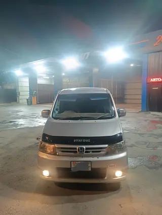 Honda Stepwgn: 2003 г., 2.4 л, Автомат, Бензин, Минивэн