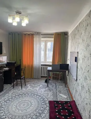 2 комнаты, 43 м², Пишпек 104 серия, 1 этаж, Косметический ремонт