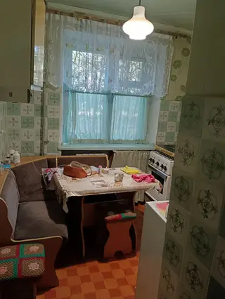 3 комнаты, 62 м², 104 серия, 1 этаж, Требуется ремонт