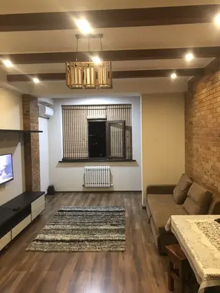 2 комнаты, Асанбай мкр, Постельное белье, Кондиционер, Парковка
