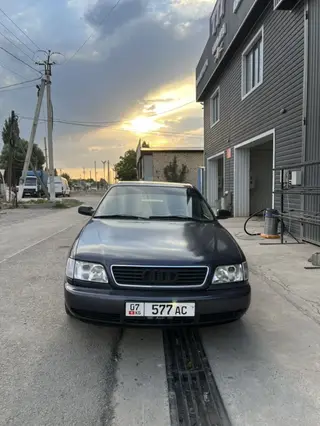 Audi A6: 1995 г., 2.6 л, Механика, Бензин, Седан