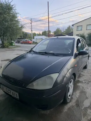 Ford Focus: 2002 г., 1.8 л, Механика, Дизель, Хэтчбэк