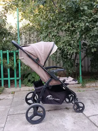 Коляска, цвет - Коричневый, Б/у, Самовывоз, Бесплатная доставка, Платная доставка