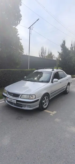 Nissan Sunny: 1999 г., 1.5 л, Автомат, Бензин, Седан