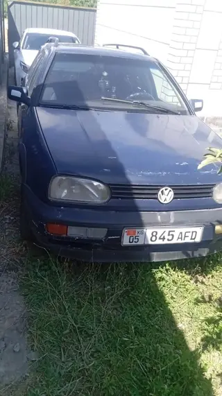 Volkswagen Golf Variant: 1994 г., 1.8 л, Механика, Бензин, Универсал