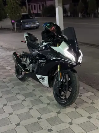 Спортбайк CFMoto, 450 куб. см, Бензин, Взрослый, Б/у