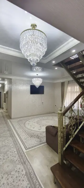 380 м², 6 комнат и более, Алтын-ордо ж/м, Без подселения