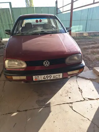 Volkswagen Golf: 1993 г., Бензин, Хэтчбэк