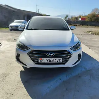 Hyundai Avante: 2018 г., 1.6 л, Автомат, Бензин, Седан