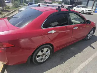 Honda Accord: 2005 г., 2 л, Механика, Бензин, Седан
