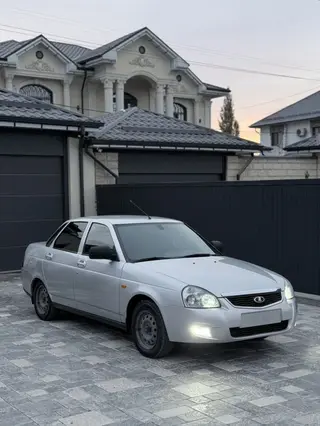 ВАЗ (ЛАДА) Priora: 2015 г., 1.6 л, Механика, Бензин, Седан