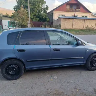 Honda Civic: 2004 г., 1.6 л, Механика, Бензин, Хэтчбэк